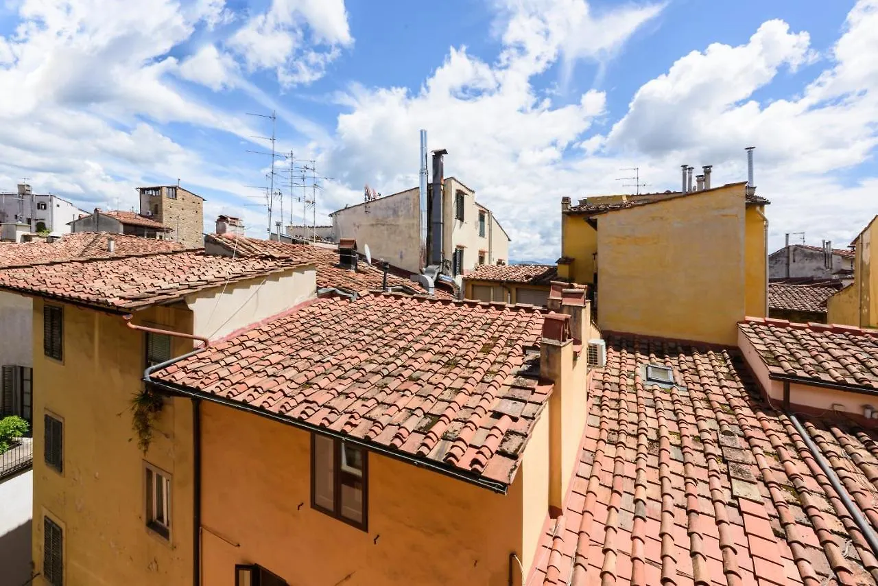 Santa Croce Top By Mmega Florença